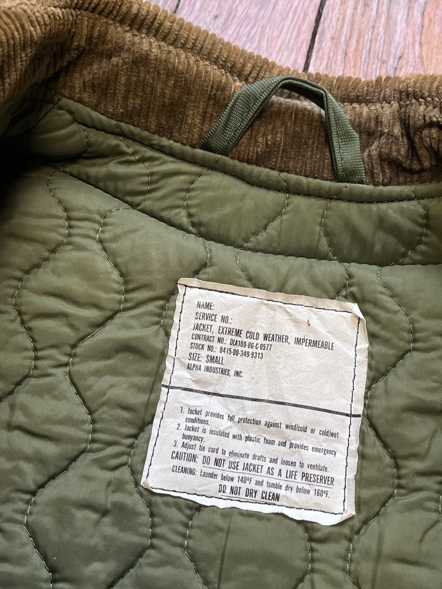 Extreme Cold Weather Impermeable Military Jacket - Large
