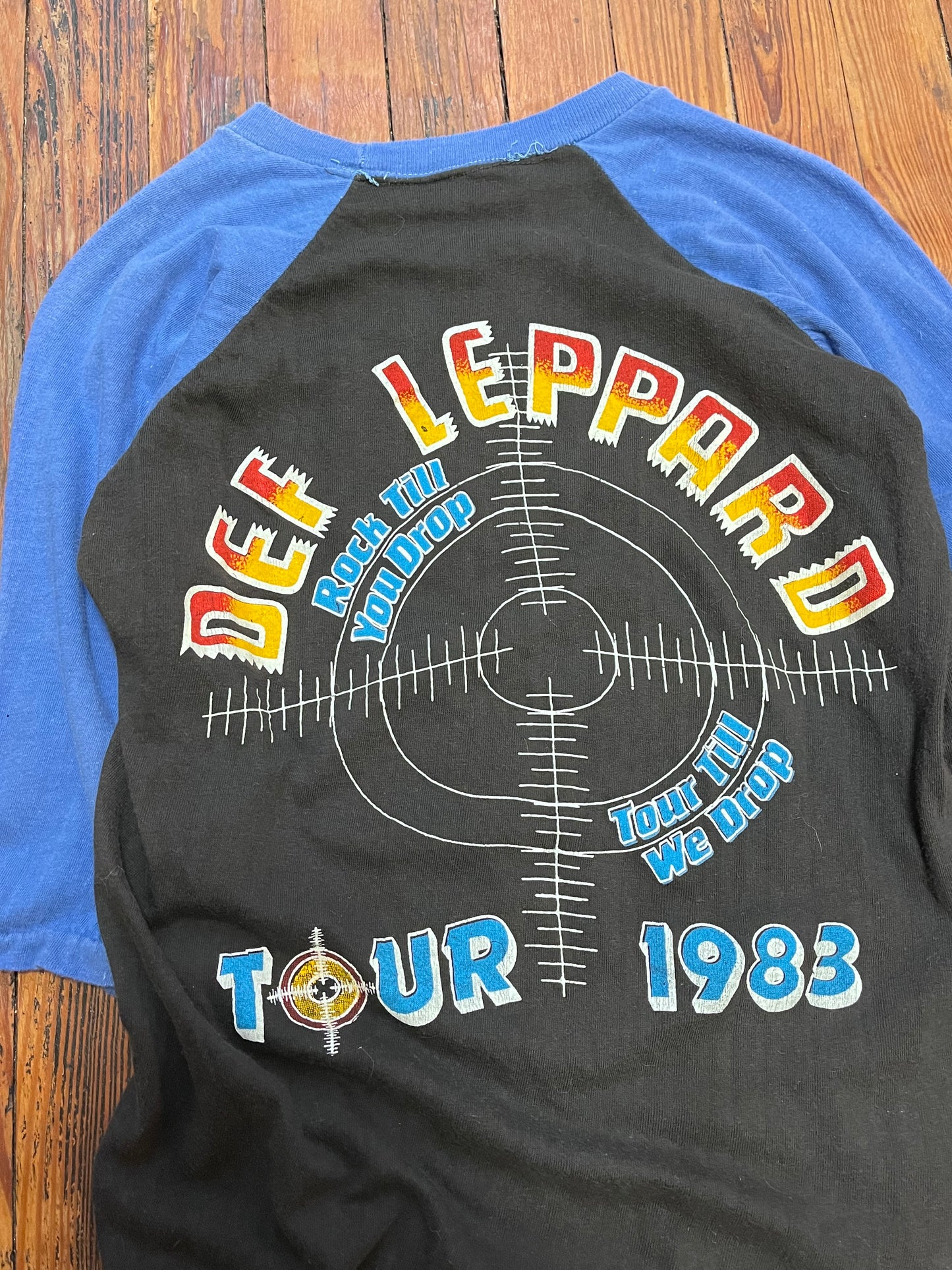 Def Leppard Pyromania Tour Raglan 1983 - Medium