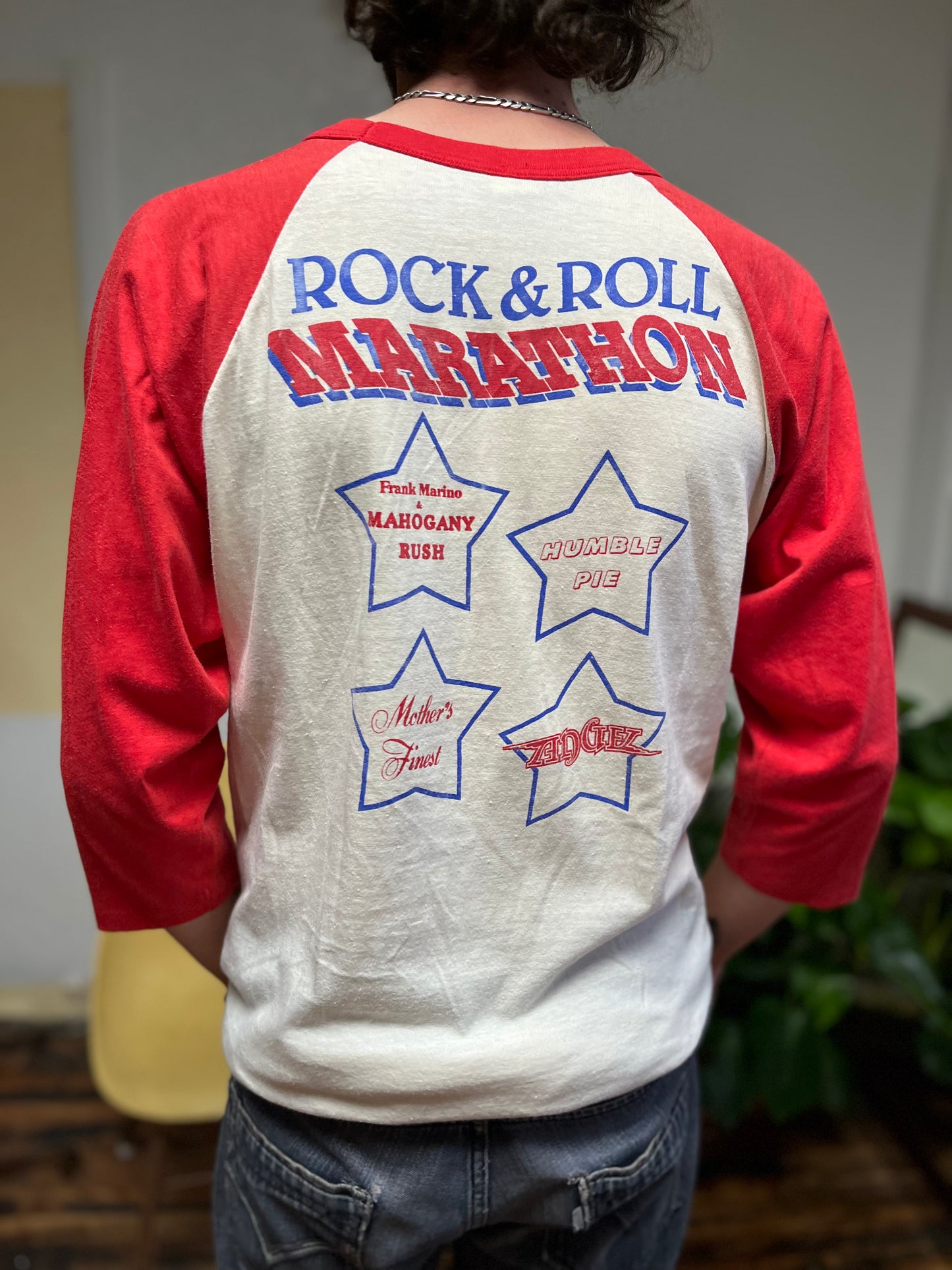 Rock & Roll Marathon Raglan 1980  - Large